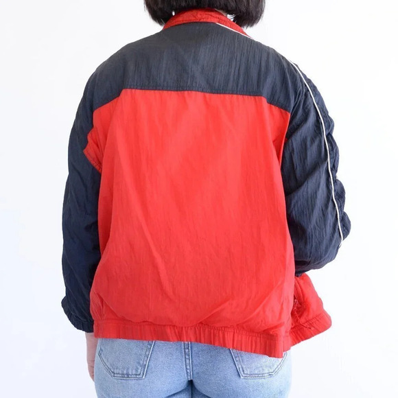 Vintage VIP Peities R&R Sport Red and Navy Lightweight Jacket - Picture 4 of 13